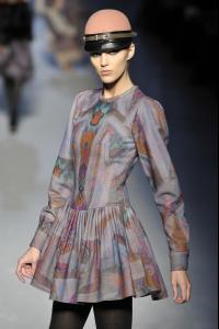 71782_etr_fw08_042_Celebrity_City_FS_123_13lo.jpg