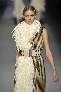 75204_etr_fw08_245_Celebrity_City_FS_123_405lo.jpg