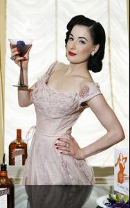 dita_von_teese_cointreau_4228_15.jpg