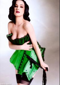 14303_UKEsquire_Dita_Von_Teese__5___122_373lo.jpg