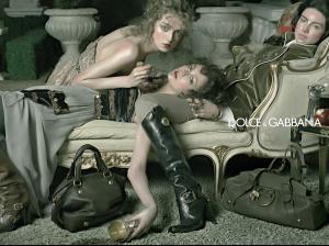 08806_dolcegabbanawinterfall2006nv05ji7.jpg_394lo.jpeg