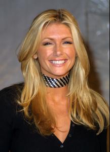 52205_Celebrity_City_Brande_Roderick_003_001_122_442lo.jpg