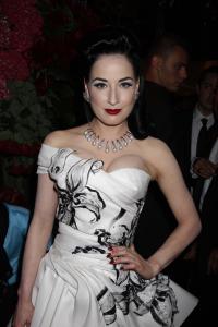 Dita_von_Teese_Chopard_Trophy_Party_Cannes_Film_Festival_14.jpg