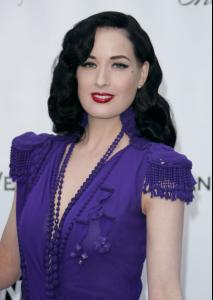 66752_dita_von_teese_18_122_675lo.jpg