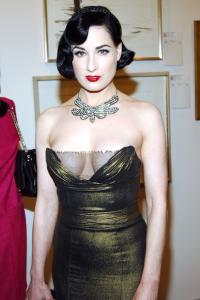 56171_celebrity_city_Dita_von_Teese_024_122_559lo.JPG