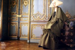 raquel_zimmermann_vog_oct07_08.jpg