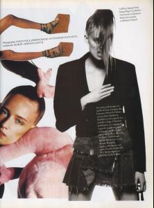 ann_Vogue_Paris_Oct_2002_tfs__AT3.jpg