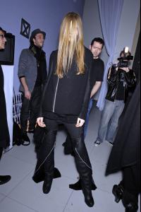 masha_Rick_Owens_FW08_9_backstage_HQ.jpg