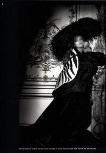 nat_numero_41_march_03_black_couture_byKL3.jpg
