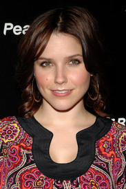 EK_Sophia_Bush-Verizon-001.jpg