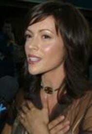 alyssa_milano_2002_SouthAfrica7.jpg