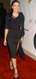 alyssa_milano_2002_UsherBirPar8.jpg