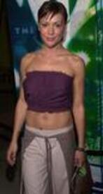 alyssa_milano_2002WBNet9.jpg