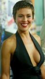 alyssa_milano_2003_DickieRoberts3.jpg