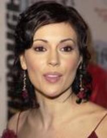 alyssa_milano_2004_RedParty5.jpg