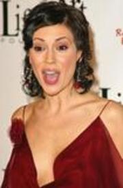 alyssa_milano_2004_RedParty21.jpg