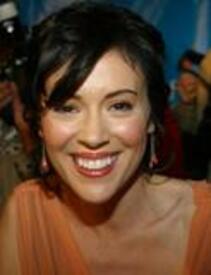 alyssa_milano_2004_UnicefTrOrTr7.jpg