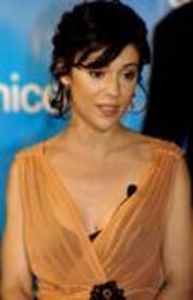 alyssa_milano_2004_UnicefTrOrTr9.jpg