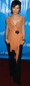 alyssa_milano_2004_UnicefTrOrTr16.jpg