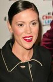 alyssa_milano_2004_YHRockVote13.jpg