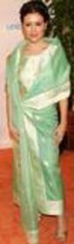 alyssa_milano_2005_Bangladesh13.jpg