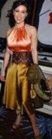 alyssa_milano_2005_BaseFounDin8.jpg