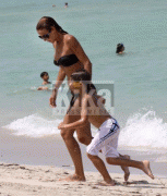 th_6a205539839139.gif