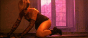 th_d3f19383080261.gif