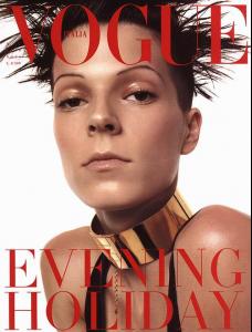 Women Management: Carmen Kass - Spanish Vogue May 2009 Cover & Profile