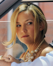 Kate-Hudson_Groovy-HQ1.jpg