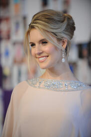 MaggieGraceCFDAFashionAwards020.jpg