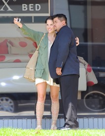 Sophia_Bush_at_Stella_McCartney_010.jpg