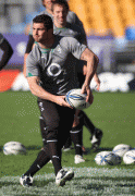 th_5d318683732841.gif