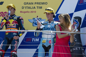 MotoGpofItalyvTVHjPS0cahl.jpg