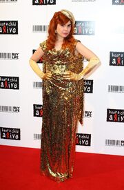 02361_Tikipeter_Paloma_Faith_Keep_A_Child_Alive_Ball_008_123_236lo.jpg