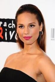th_AliciaKeys_KeepAChildAliveBallTheRoundhouse_London_150606_010.jpg