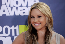 AmandaBynes_2011MTVMovieAwardsinLosAngelesJune52011_By_oTTo2.jpg