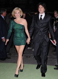 celebrity_paradise.com_TheElder_AmandaHolden2011_06_14_ShrekTheMusicalPressNightAfterParty47.jpg