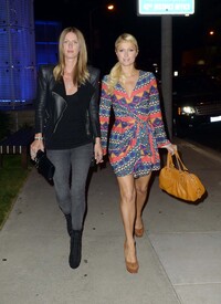 celebrity_paradise.com_TheElder_The_Hiltons10.jpg