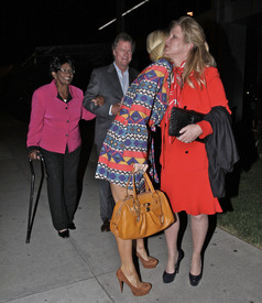 celebrity_paradise.com_TheElder_The_Hiltons75.jpg
