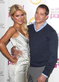 Paris_Hilton_at_The_World_According_To_Paris_premiere_at_the_Roosevelt_Hotel_0303.jpg