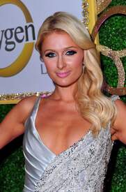 Paris_Hilton_The_World_According_To_Paris_Series_Premiere_009.jpg