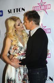 Paris_Hilton_Celebrates_Her_Racing_Team_008.jpg