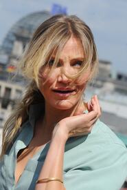 celebrity_paradise.com_TheElder_CameronDiaz2011_06_17_BadTeacherPhotocallinBerlin11.jpg