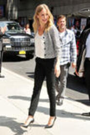 th_celebrity_paradise.com_TheElder_CameronDiaz2011_06_20_AtLateShowwithDavidLetterman11.jpg