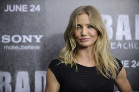 celebrity_paradise.com_TheElder_CameronDiaz2011_06_20_BadTeacherpremiereattheZiegfeldTheatreinNY65.jpg