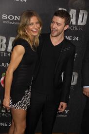 celebrity_paradise.com_TheElder_CameronDiaz2011_06_20_BadTeacherpremiereattheZiegfeldTheatreinNY82.jpg