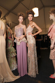 Badgley_Mischka_Spring_2012_Backstage_6_HHFSXGE1o.jpg