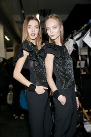 Emporio_Armani_Fall_2011_Backstage_m_TDT898r_FIKx.jpg