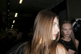 Emporio_Armani_Fall_2011_Backstage_OXk4_I9_Ri_UB_x.jpg